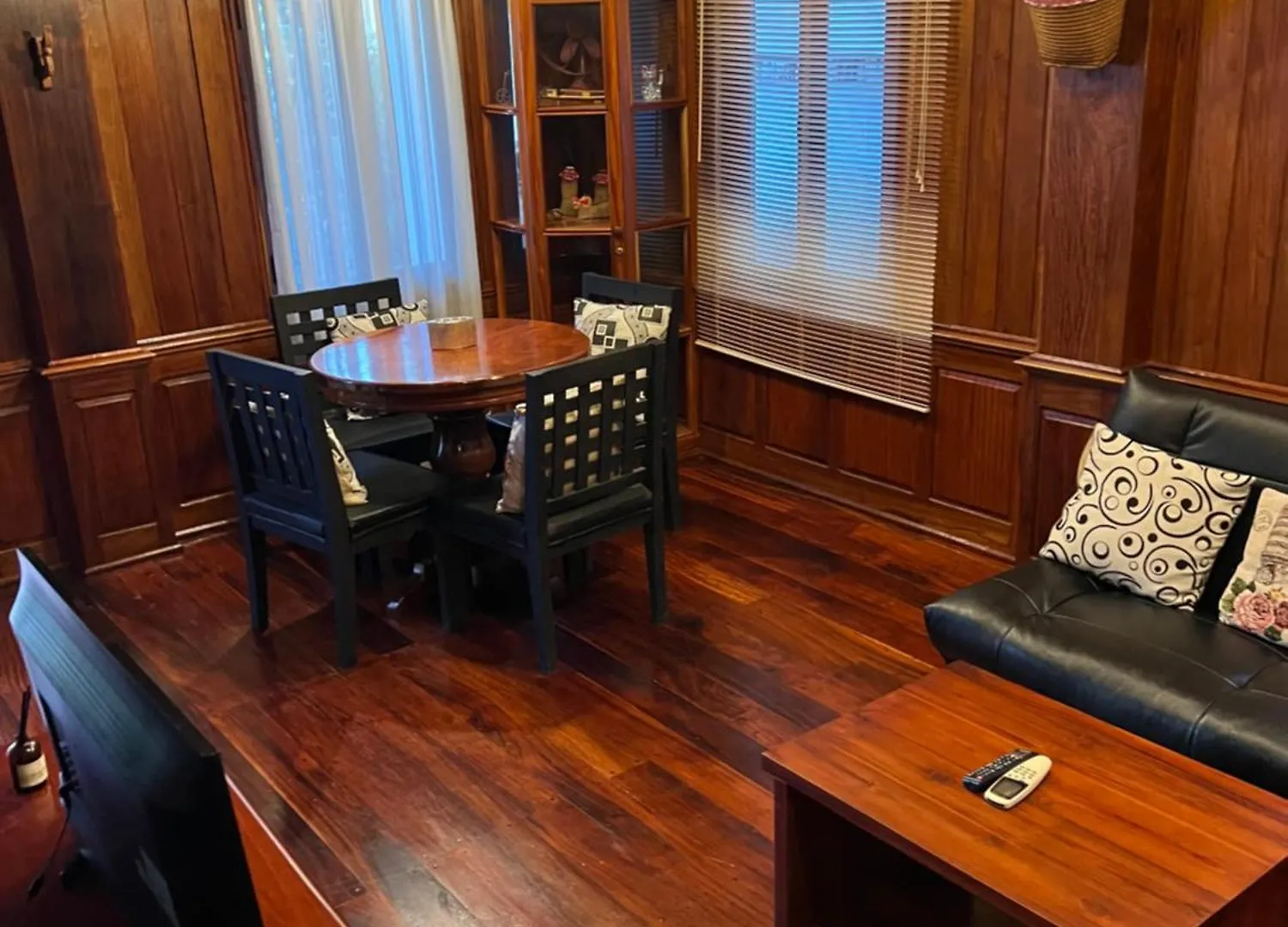 Xiengthong Villa لوانغ برابانغ